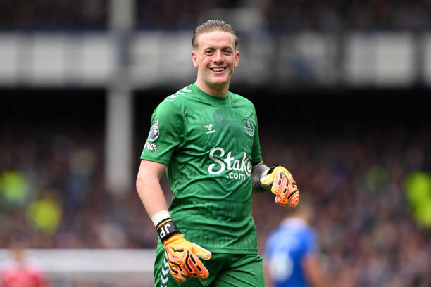 也蕴藏在他 也蕴藏在他