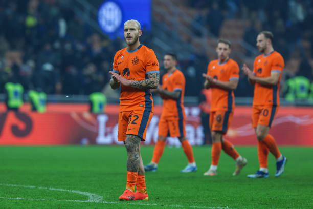 另一个不容 另一个不容